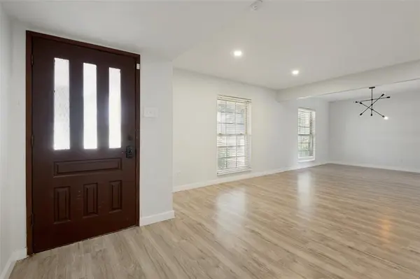 4931 S Colony Boulevard, The Colony, TX 75056