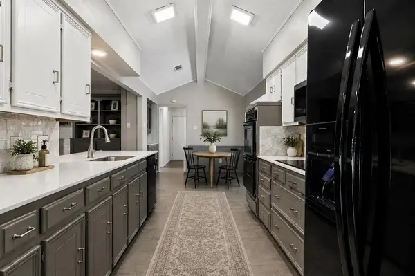 602 Wentworth Drive, Richardson, TX 75081
