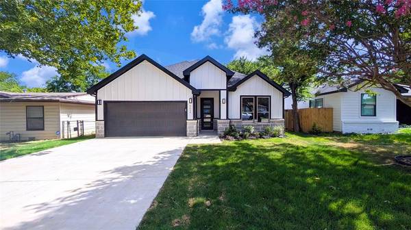 5624 Hiett Court, Fort Worth, TX 76112