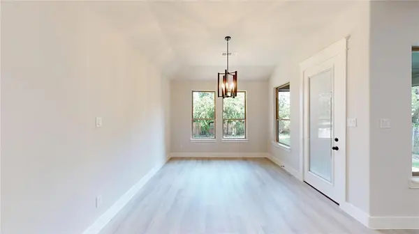 5624 Hiett Court, Fort Worth, TX 76112