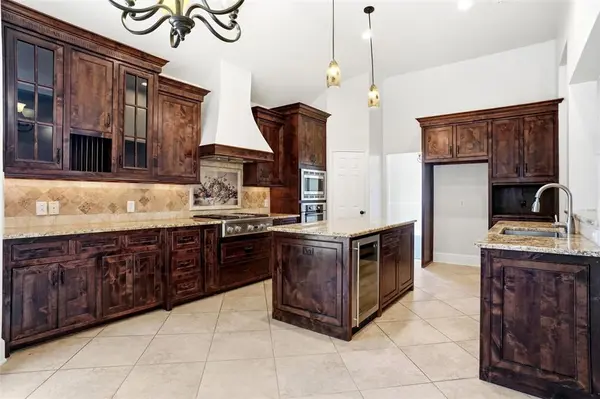 1301 Wildflower Lane, Flower Mound, TX 75028
