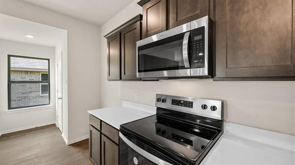 1802 Nestling Road, Crandall, TX 75114