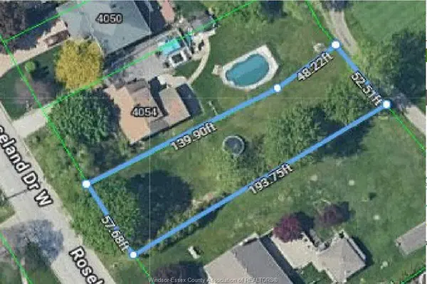 V/L ROSELAND Drive West, Windsor, ON N0R 1L0