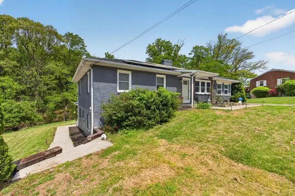 160 Lyttleton LN, Madison Heights, VA 24572