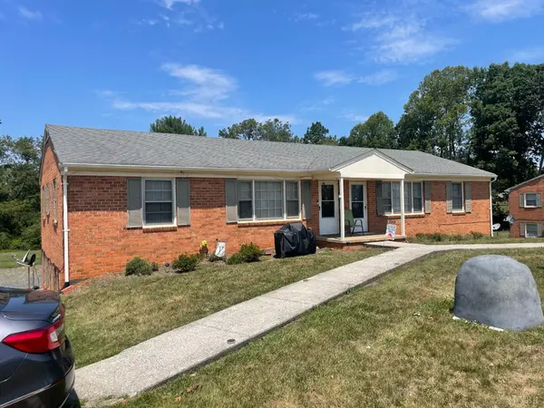 193 Cedar Cove LN #221, Appomattox, VA 24593