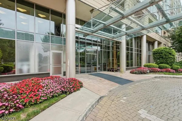 8100 River Rd #210, North Bergen Twp., NJ 07047