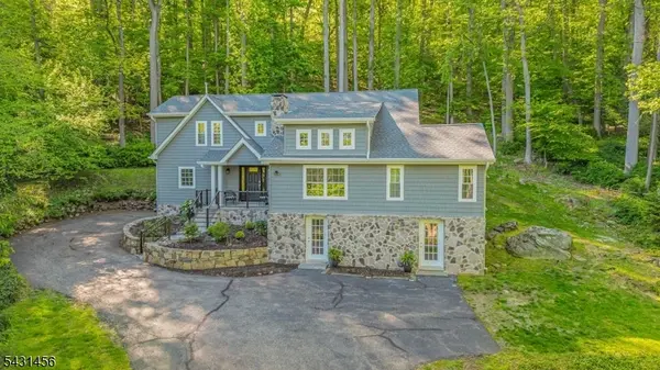 26 Woodland Rd, Mendham Twp., NJ 07926