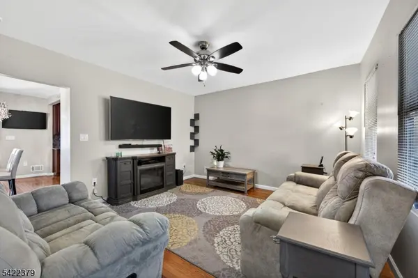 520 Prospect Pl, Lyndhurst Twp., NJ 07071