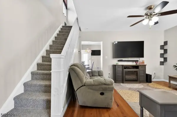 520 Prospect Pl, Lyndhurst Twp., NJ 07071