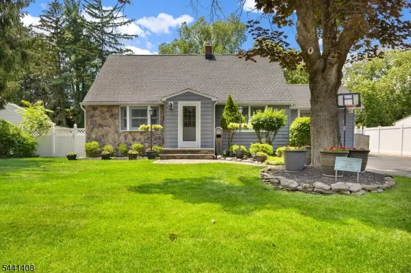 134 Marion Ct, Pompton Lakes Boro, NJ 07442