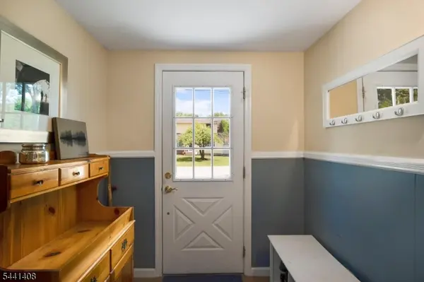 134 Marion Ct, Pompton Lakes Boro, NJ 07442