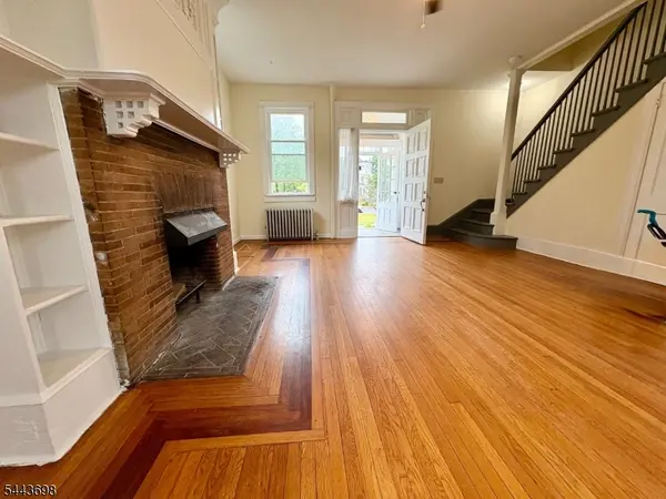 9 Franklin Pl, Morristown Town, NJ 07960