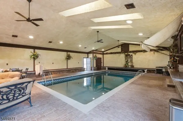 1453 Tooz Pl, South Plainfield Boro, NJ 07080
