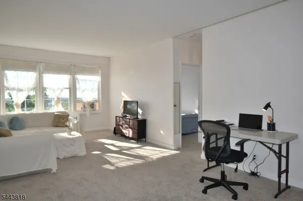 5 Roosevelt Pl #5C, Montclair Twp., NJ 07042
