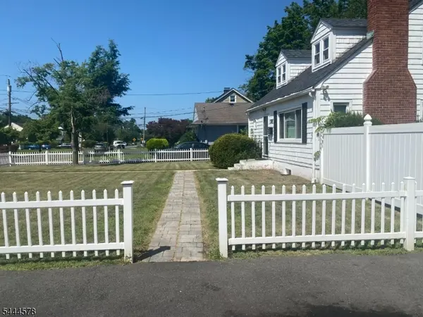 1383 Belleview Ave, Plainfield City, NJ 07060