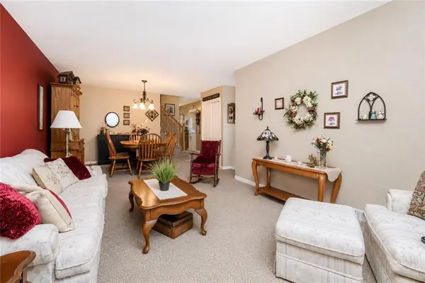 60 Bay TER, Staten Island, NY 10306