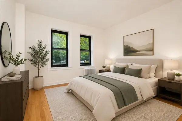 125 Eastern Pkwy #1C, Brooklyn, NY 11238