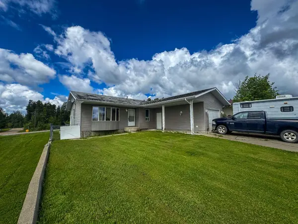 21 Tressa ST,  Swan Hills,  AB T0G2C0