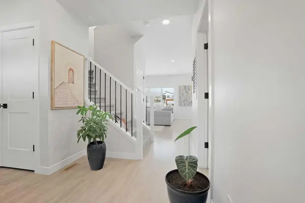 30 Palmer CIR, Blackfalds, AB T4M 0N7