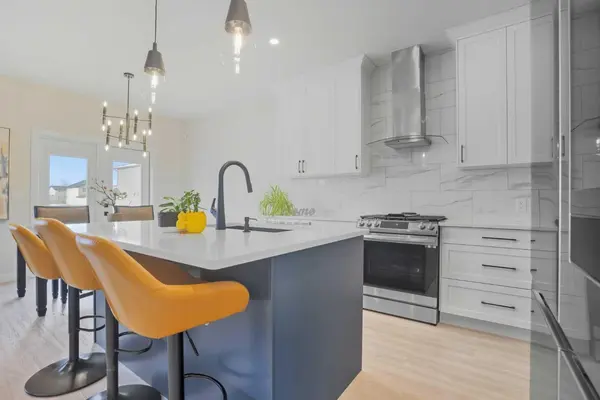 30 Palmer CIR, Blackfalds, AB T4M 0N7