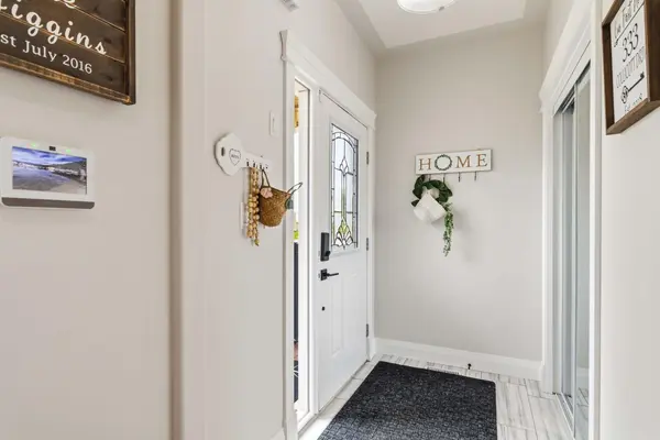 333 Collicott DR, Fort Mcmurray, AB T9K 2Z1