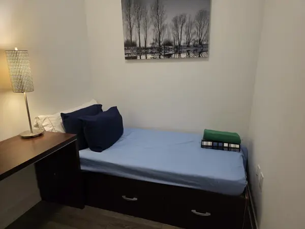 575 Bloor ST E #310, Toronto C08, ON M4X 1J8