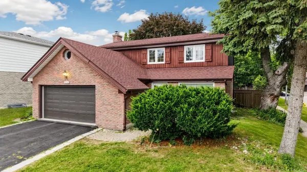 22 Denlow BLVD, Toronto C13, ON M3B 1P4