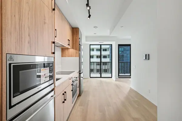 109 Erskine AVE #1111, Toronto C10, ON M4P 0G6