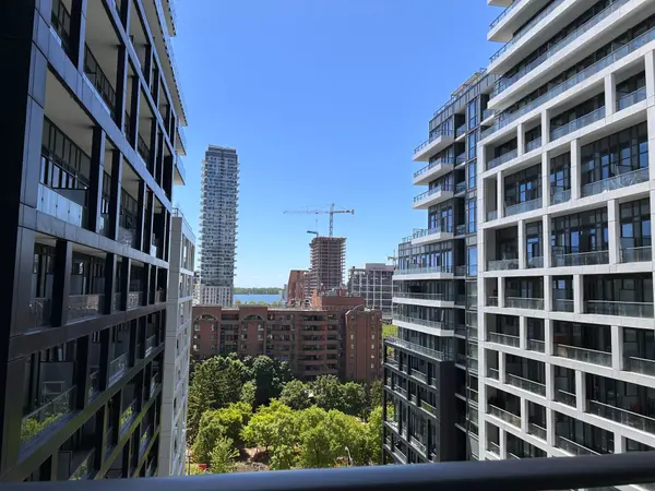 135 Lower Sherbourne ST #936, Toronto C08, ON M5A 1Y4