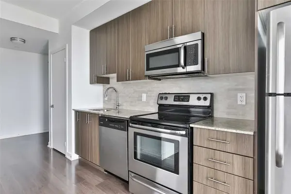 225 Sackville ST #2102, Toronto C08, ON M5A 3H1