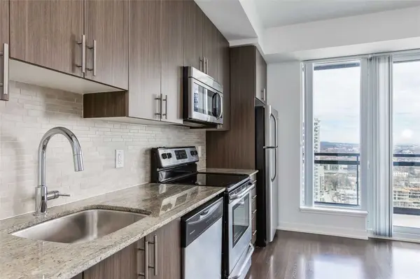 225 Sackville ST #2102, Toronto C08, ON M5A 3H1