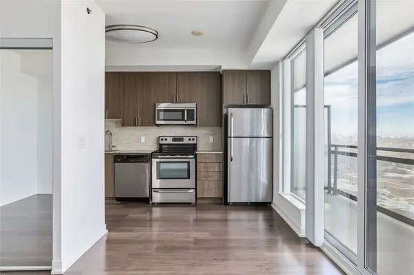 225 Sackville ST #2102, Toronto C08, ON M5A 3H1