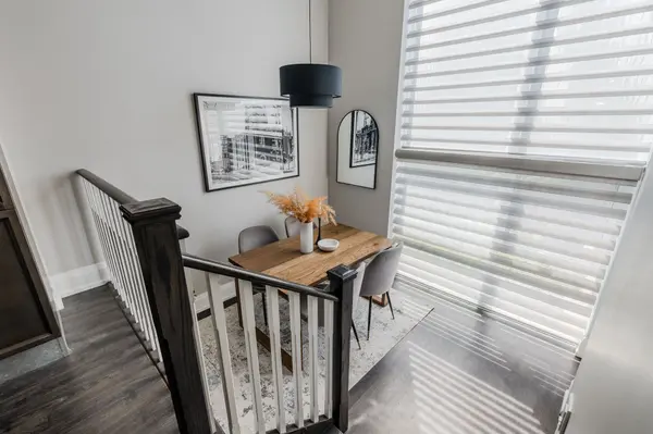 2 Bellefair AVE #TH5, Toronto E02, ON M4L 3T8