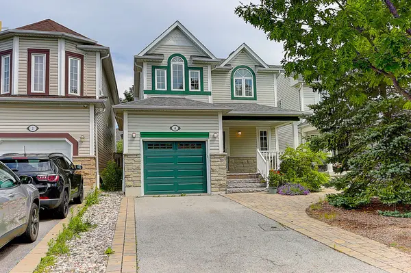 4 Sinden DR, Whitby, ON L1M 2B8