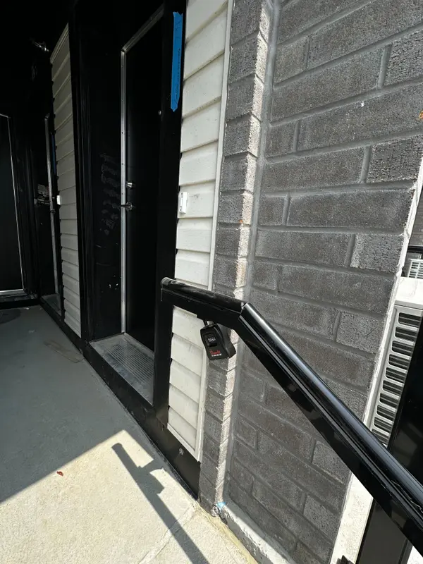 145 Tapscott RD #18, Toronto E11, ON M1B 0E8