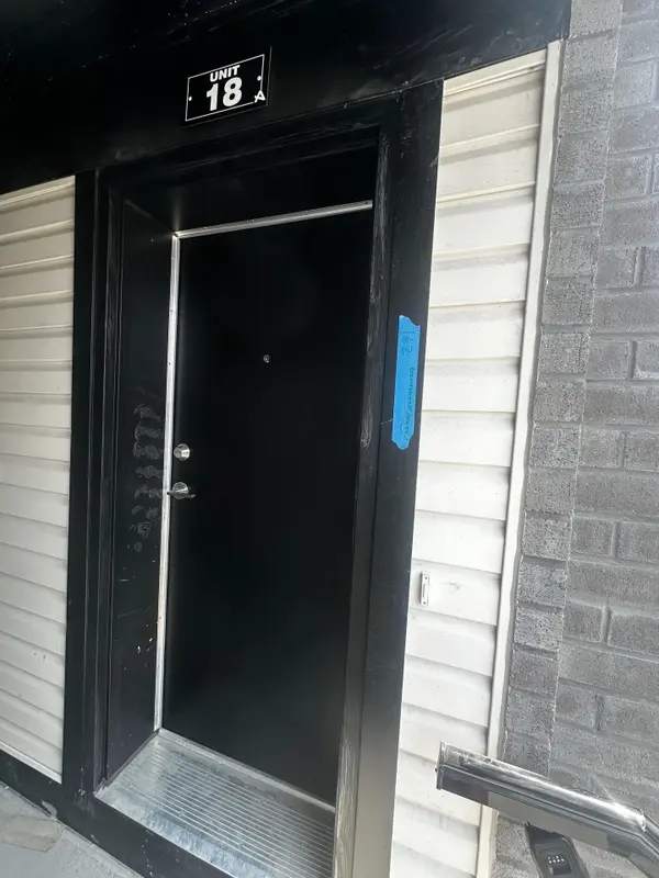 145 Tapscott RD #18, Toronto E11, ON M1B 0E8