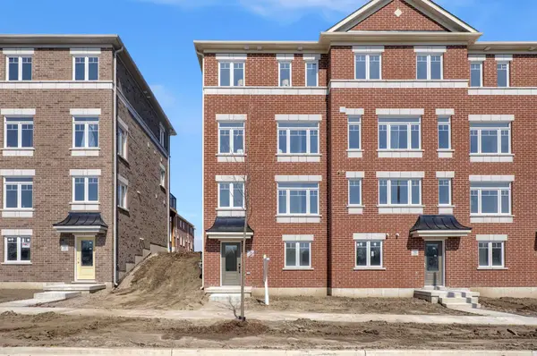 39 Addyman CRES, Clarington, ON L1B 0X1