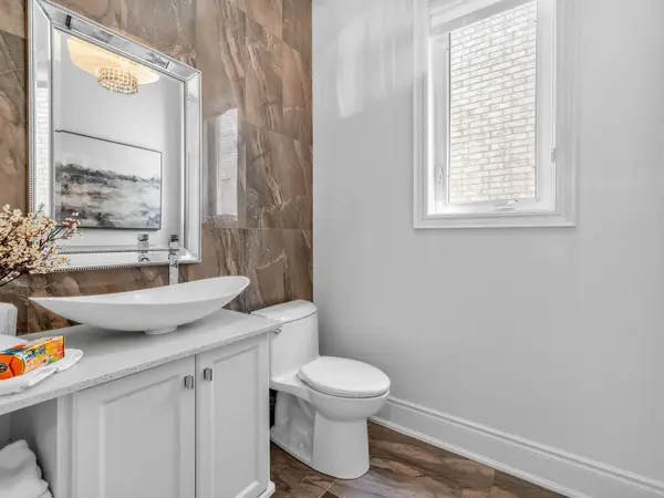 45 Marbrook ST, Richmond Hill, ON L4C 0Y9