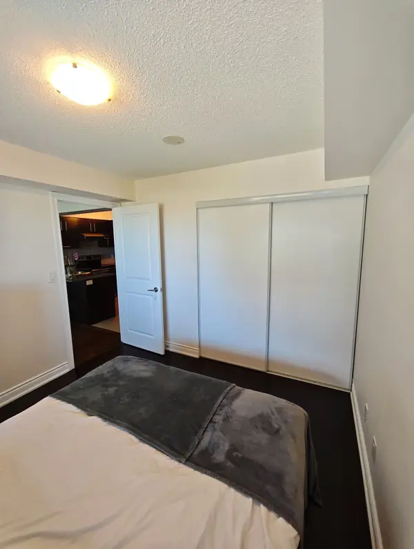 233 South Park RD #515, Markham, ON L3T 0B3
