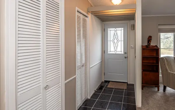 50 Juno CRES, Georgina, ON L0E 1R0