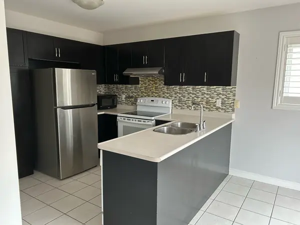 7 Zippora DR, Richmond Hill, ON L4S 2M6