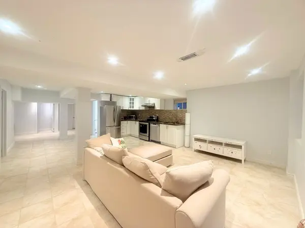 45 Mancini CRES #Bsmt, Richmond Hill, ON L4E 0T1