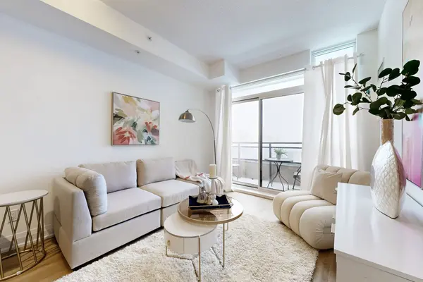 75 North Park RD S #307, Vaughan, ON L4J 0H8