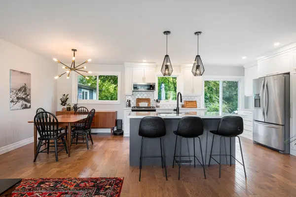 8 Harben CT, Collingwood, ON L9Y 4L8