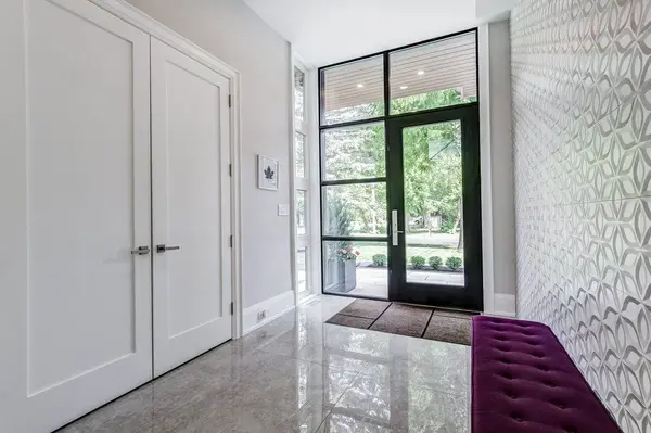 3119 Victoria ST, Oakville, ON L6L 1K3