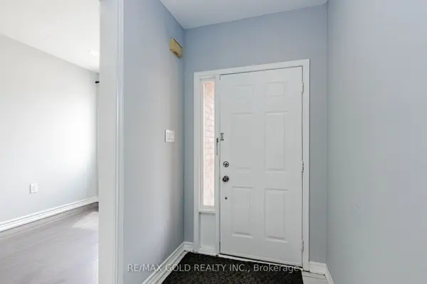 54 Creditstone RD, Brampton, ON L6Y 4G1
