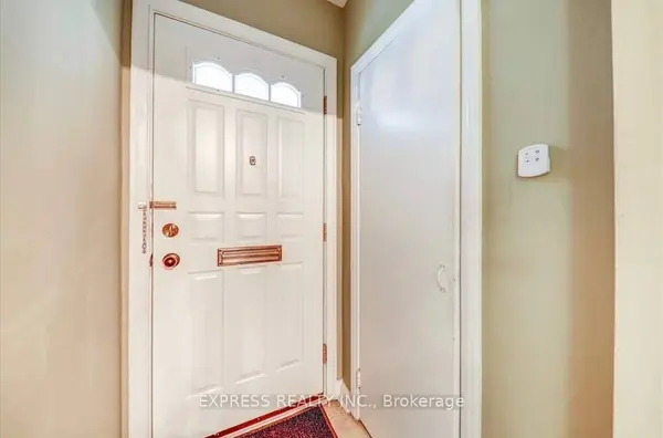 46 William Cragg DR, Toronto W05, ON M3M 1V1