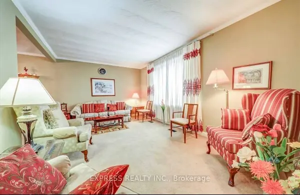 46 William Cragg DR, Toronto W05, ON M3M 1V1