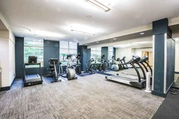 2379 Central Park DR #902, Oakville, ON L6H 0C7