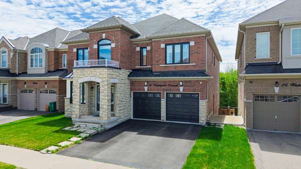 14 Waterwide CRES, Brampton, ON L6T 3C3